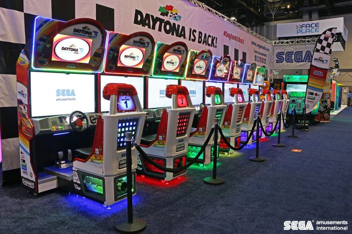 Daytona_3_Arcade.jpg