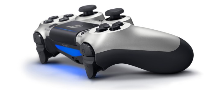 ps4-slim-gran-turismo-sport-03