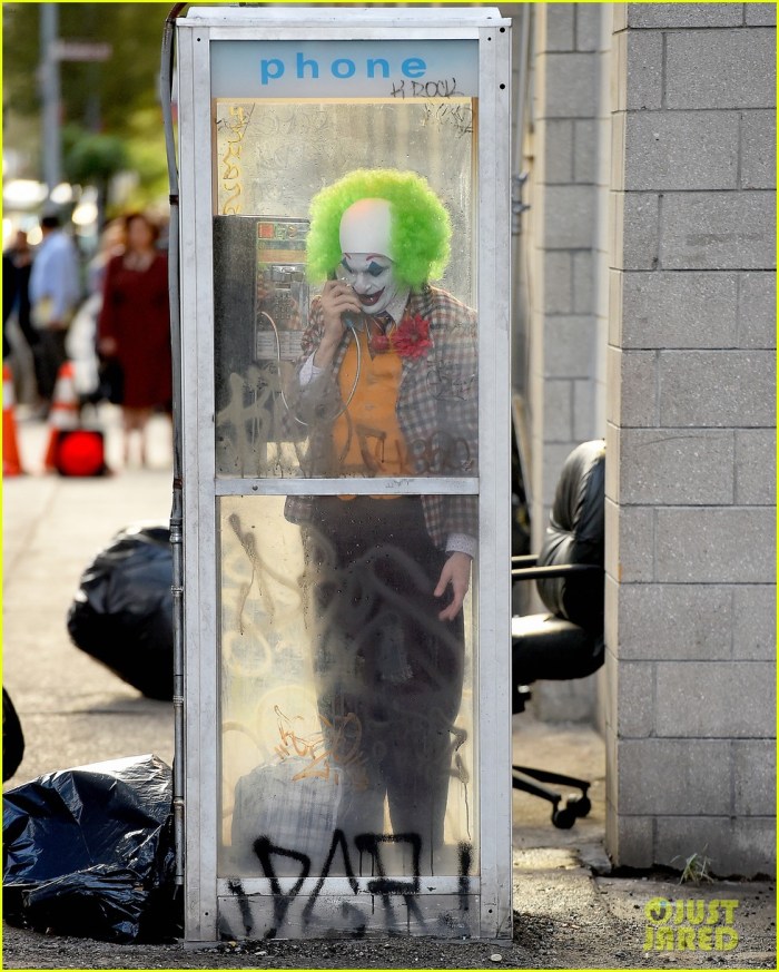 joaquin-phoenix-full-makeup-filming-the-joker-05